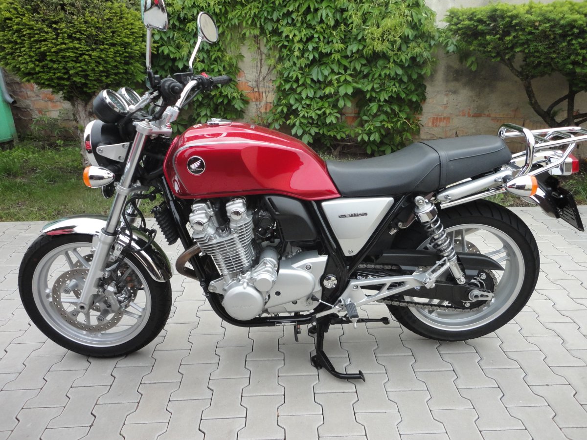 HONDA CB1100